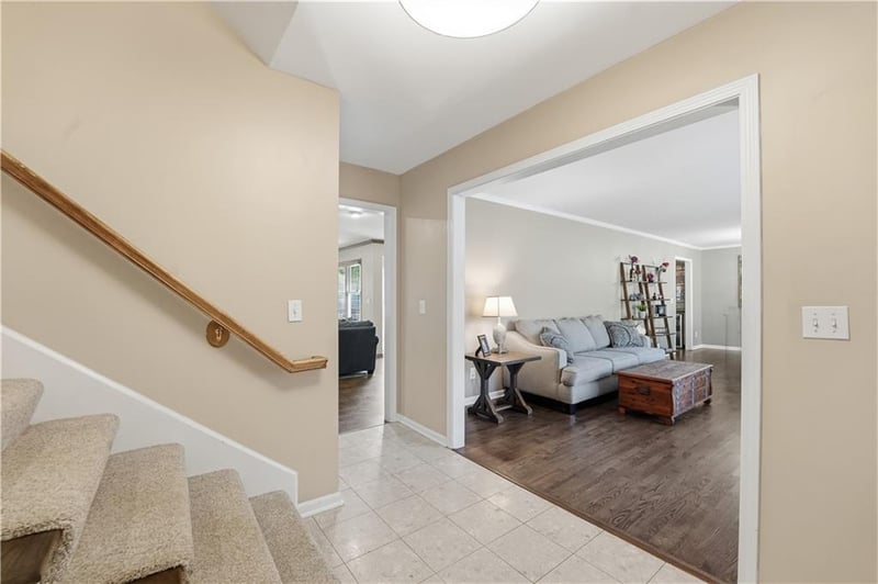 5475 W 85th Ter, Prairie Village, KS 66207