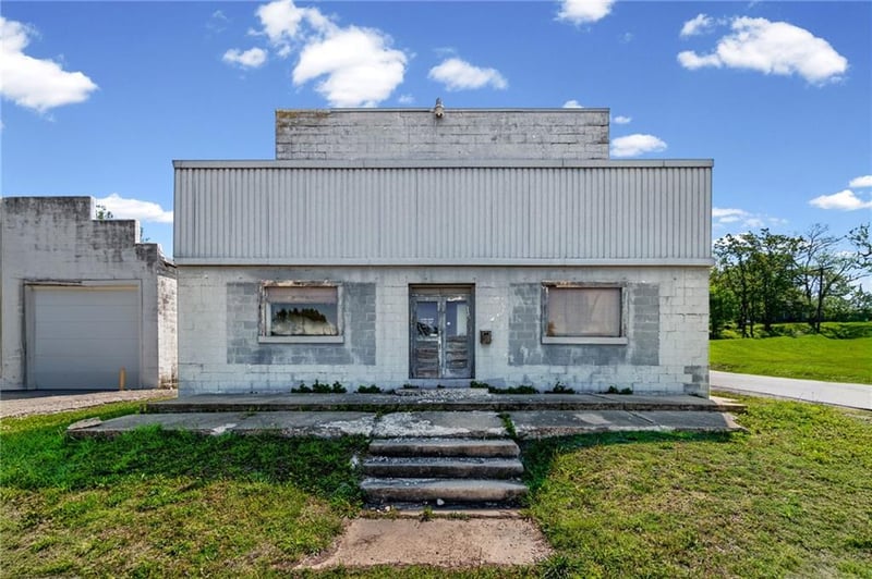 302 Mason St, Carrollton, MO 64633