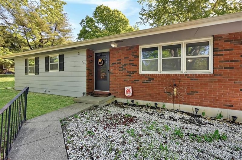 509 Topeka Ave, Leavenworth, KS 66048