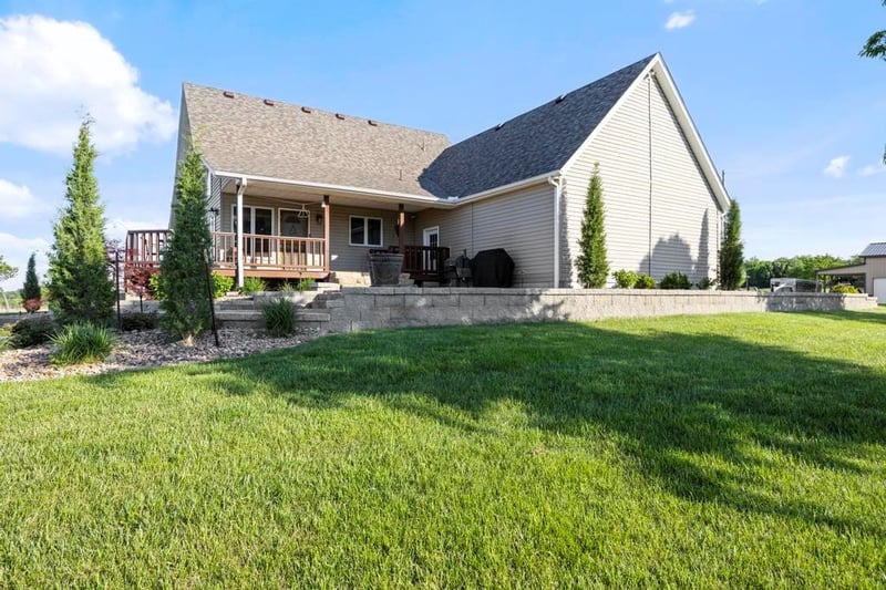 732 N 180th St, Farlington, KS 66734