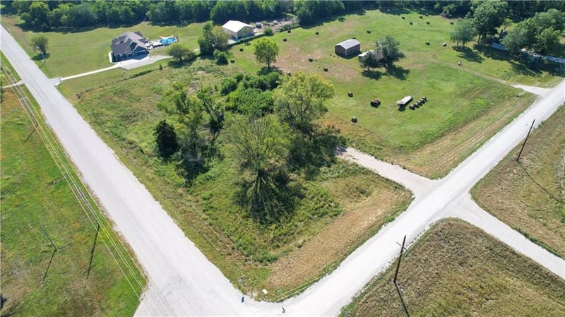 31065 199th St, Edgerton, KS 66021