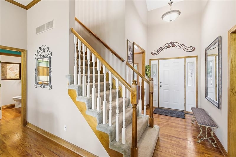 4333 Seattle Slew Dr, Lee's Summit, MO 64082