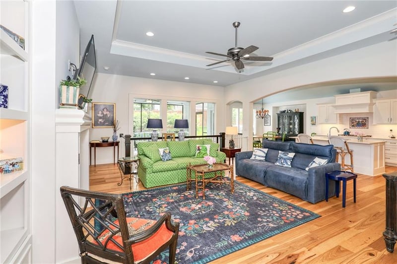 7501 Chadwick Ct, Prairie Village, KS 66208