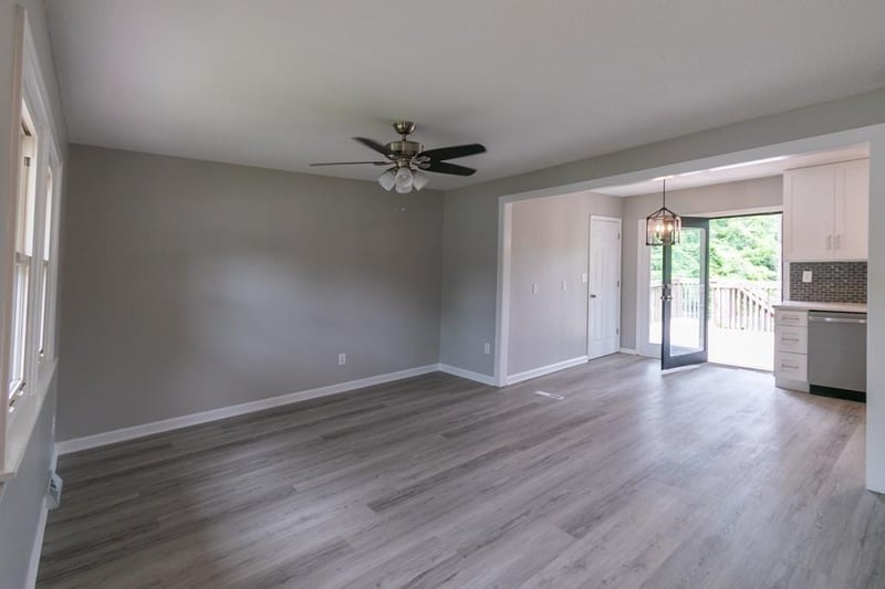 15204 E 48th St, Kansas City, MO 64136