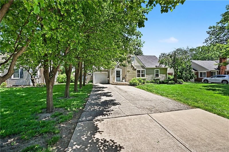 5639 Nall Ave, Roeland Park, KS 66202
