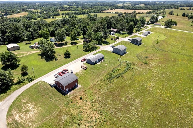 32671-32801 Broadway St, Other, MO 63781