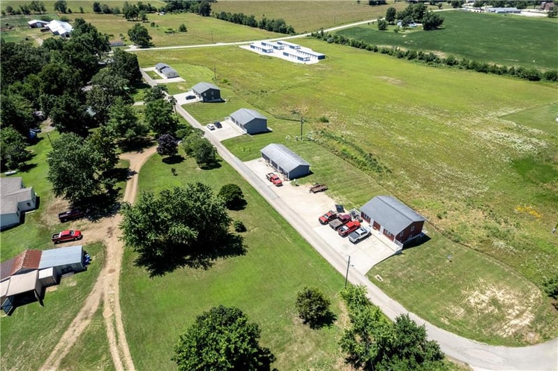 32671-32801 Broadway St, Other, MO 63781