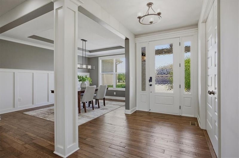 16964 Hunter St, Olathe, KS 66062