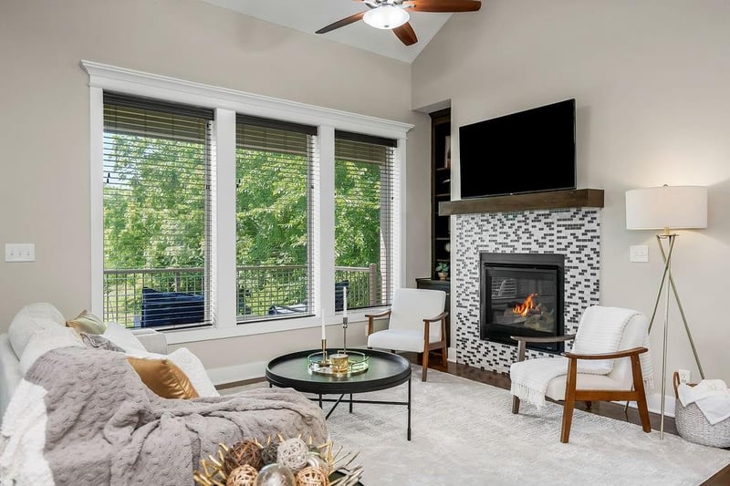 106 E Woodland Ave, Lone Jack, MO 64070