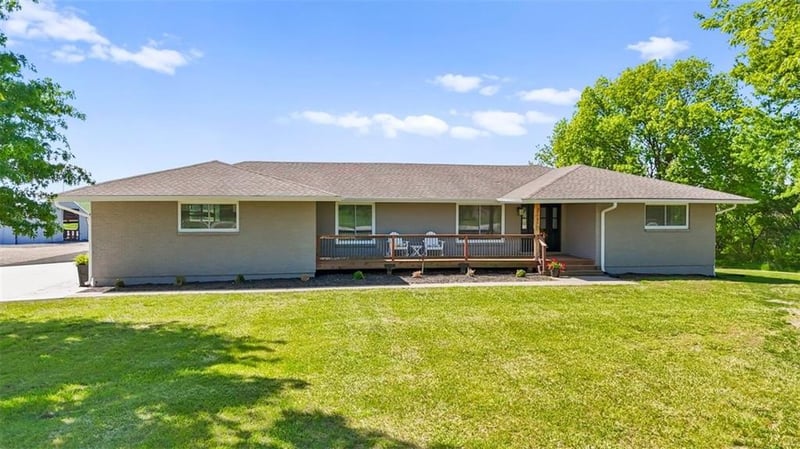 37755 159th St, Edgerton, KS 66021
