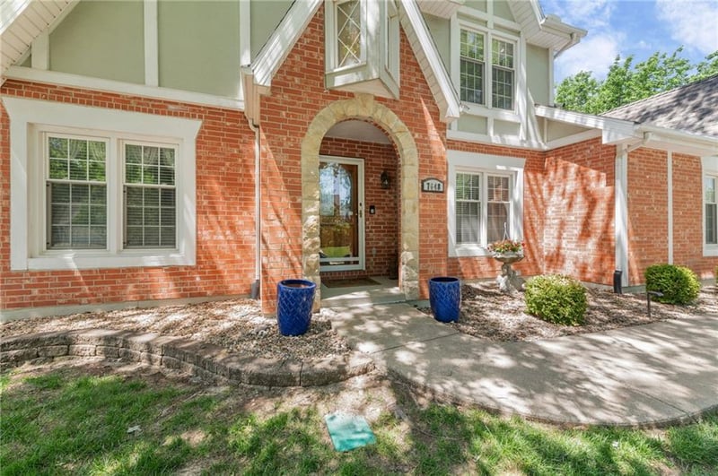 7648 Lucerne Ct, Kansas City, MO 64151