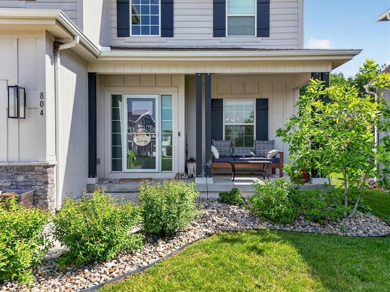 804 Holly Ct, Blue Springs, MO 64014