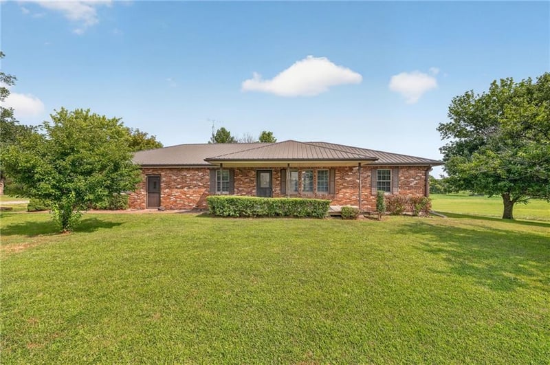 40822 116th St, Richmond, MO 64085