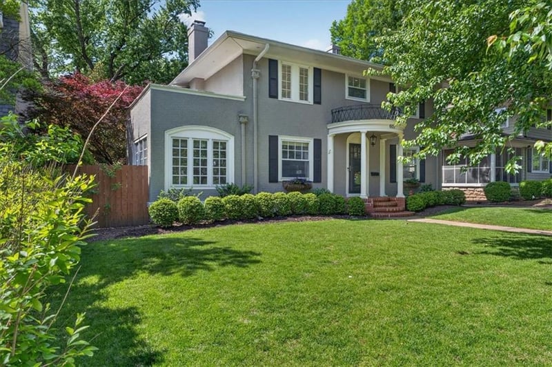 607 W 61st St, Kansas City, MO 64113