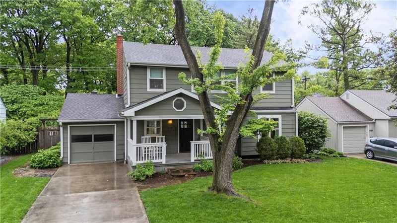 7117 Cedar St, Prairie Village, KS 66208