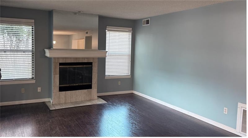 8822 106th Ter, Overland Park, KS 66212