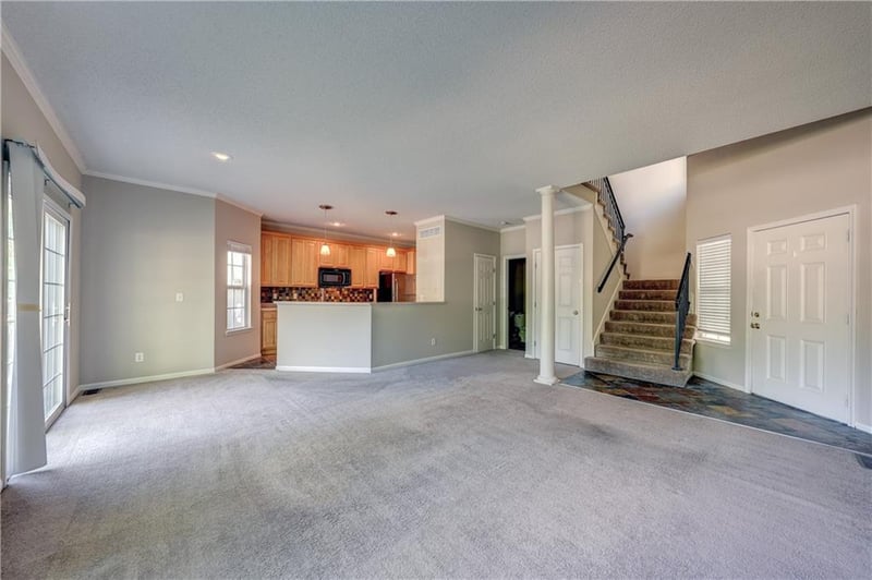 9147 Boehm Dr, Lenexa, KS 66219