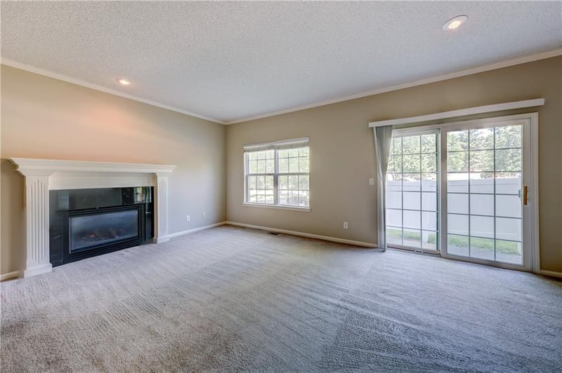 9147 Boehm Dr, Lenexa, KS 66219