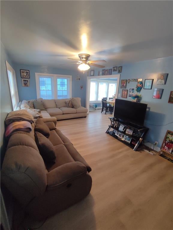 1226 Hardy Ave, Independence, MO 64052