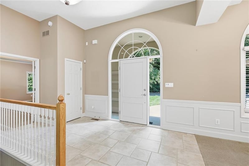 3431 Pink Hill Cir, Blue Springs, MO 64015