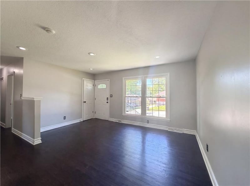 3809 Drumm Ave, Independence, MO 64055