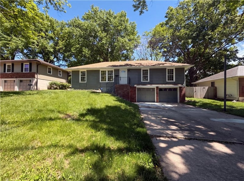 3809 Drumm Ave, Independence, MO 64055