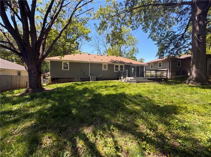 3809 Drumm Ave, Independence, MO 64055