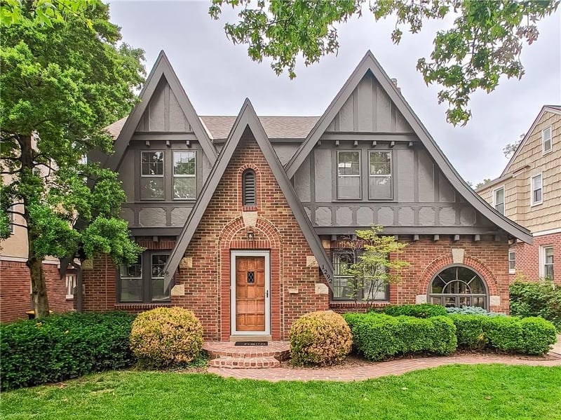 1292 W 72 Ter, Kansas City, MO 64114
