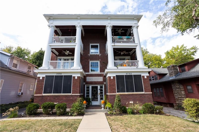 3734 Wyoming St #2S, Kansas City, MO 64111