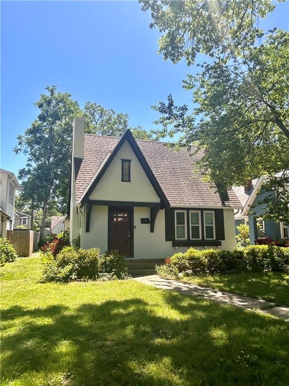 915 76th Ter, Kansas City, MO 64131