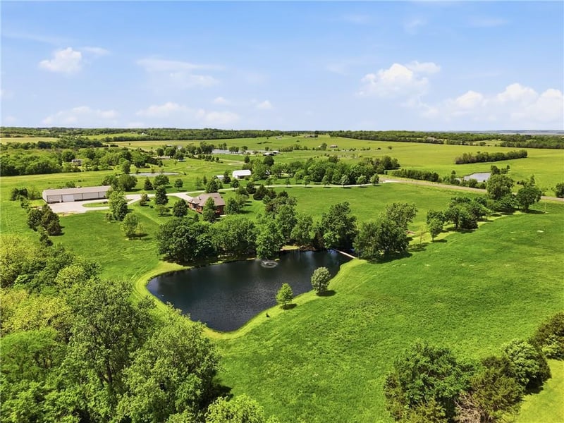 26619 K 68 Hw, Paola, KS 66071