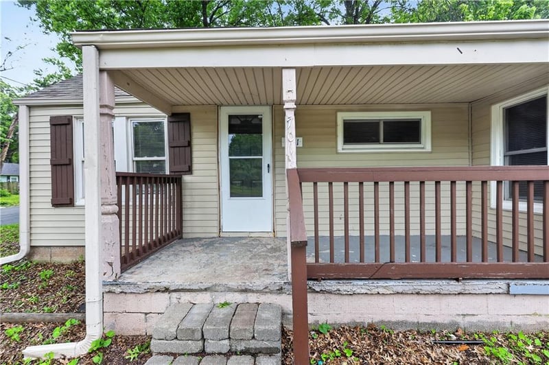 701 Jones St, Independence, MO 64052
