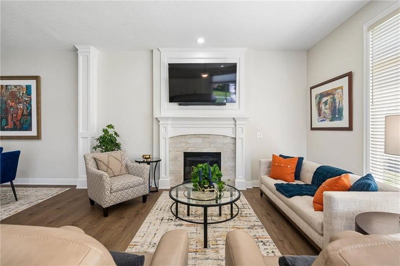 801 W 132nd Ter, Kansas City, MO 64145