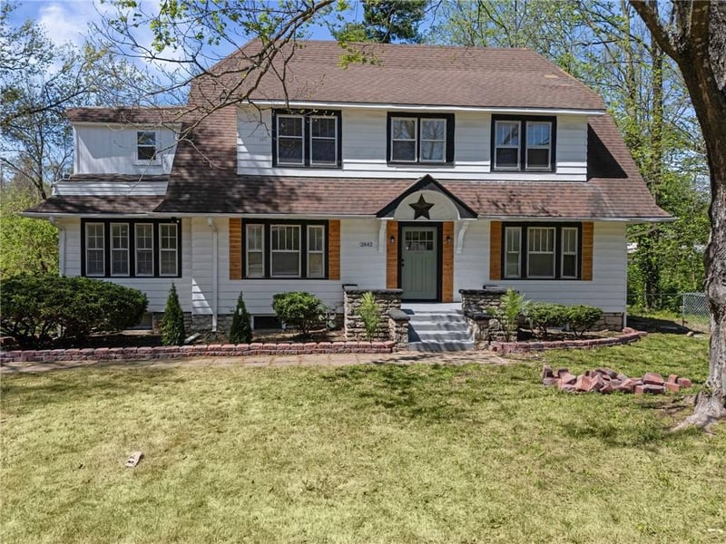 2842 N 55th St, Kansas City, KS 66104