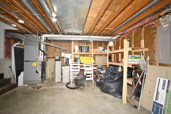 8505 N Mcdonald Ave, Kansas City, MO 64153