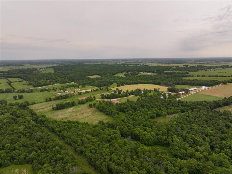21346 2975 Rd, El Dorado Springs, MO 64744