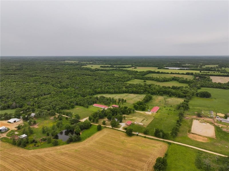 21346 2975 Rd, El Dorado Springs, MO 64744