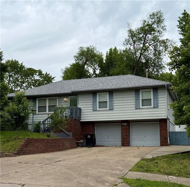 4009 Milton Dr, Independence, MO 64055