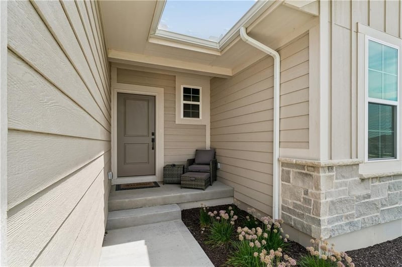 17120 W 168th Pl, Olathe, KS 66062