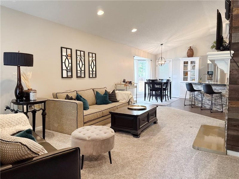 16309 Avalon St, Olathe, KS 66062