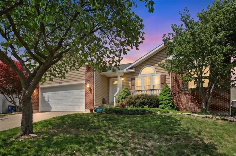 1501 Fox Run Trl, Platte City, MO 64079