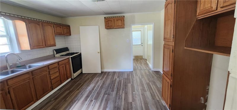 1410 Smelter St, Pittsburg, KS 66762