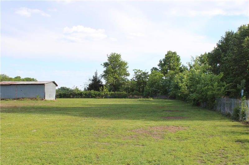 407 3rd St, Franklin, KS 66735