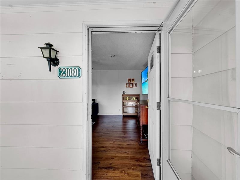 23080 Interurban Rd, Dearborn, MO 64439