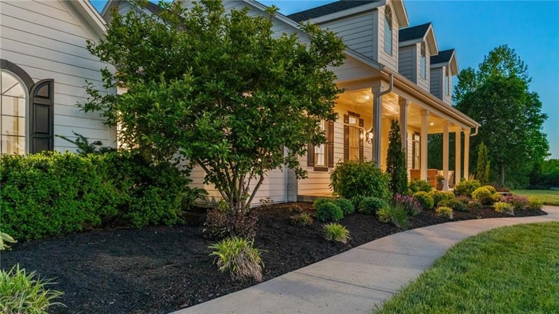 21225 Cedar Niles Rd, Spring Hill, KS 66083