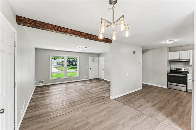 9309 82nd Ter, Raytown, MO 64138