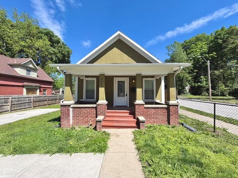2947 Garfield Ave, Kansas City, MO 64109