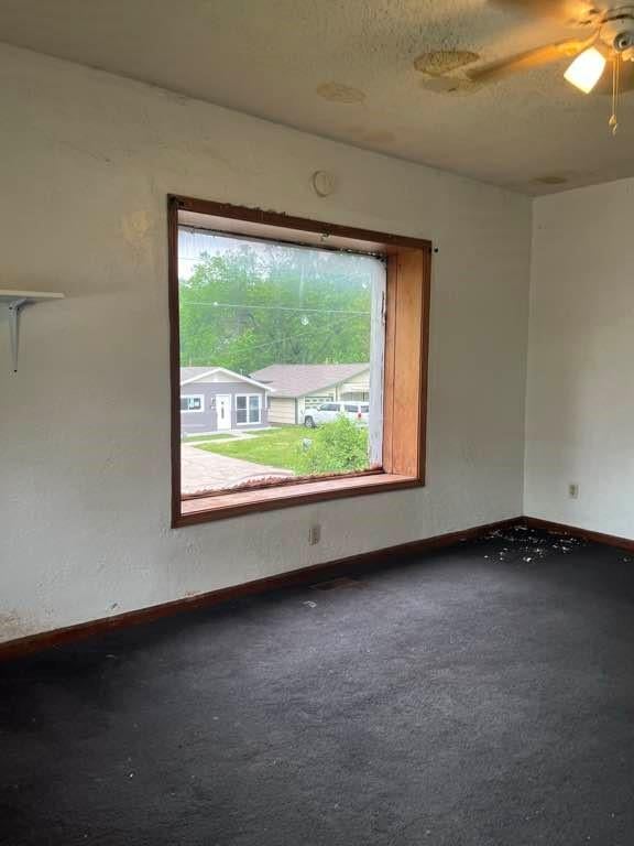 1702 30th St, Kansas City, KS 66102