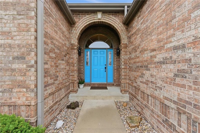 4620 New Lawrence Rd, Leavenworth, KS 66048