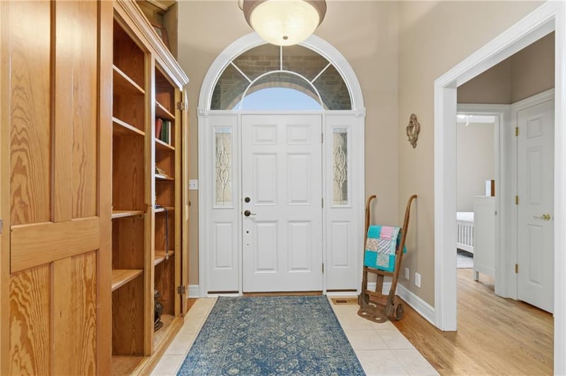 4620 New Lawrence Rd, Leavenworth, KS 66048